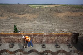 Fargo-Moorhead Diversion Project Construction Picks Up Pace