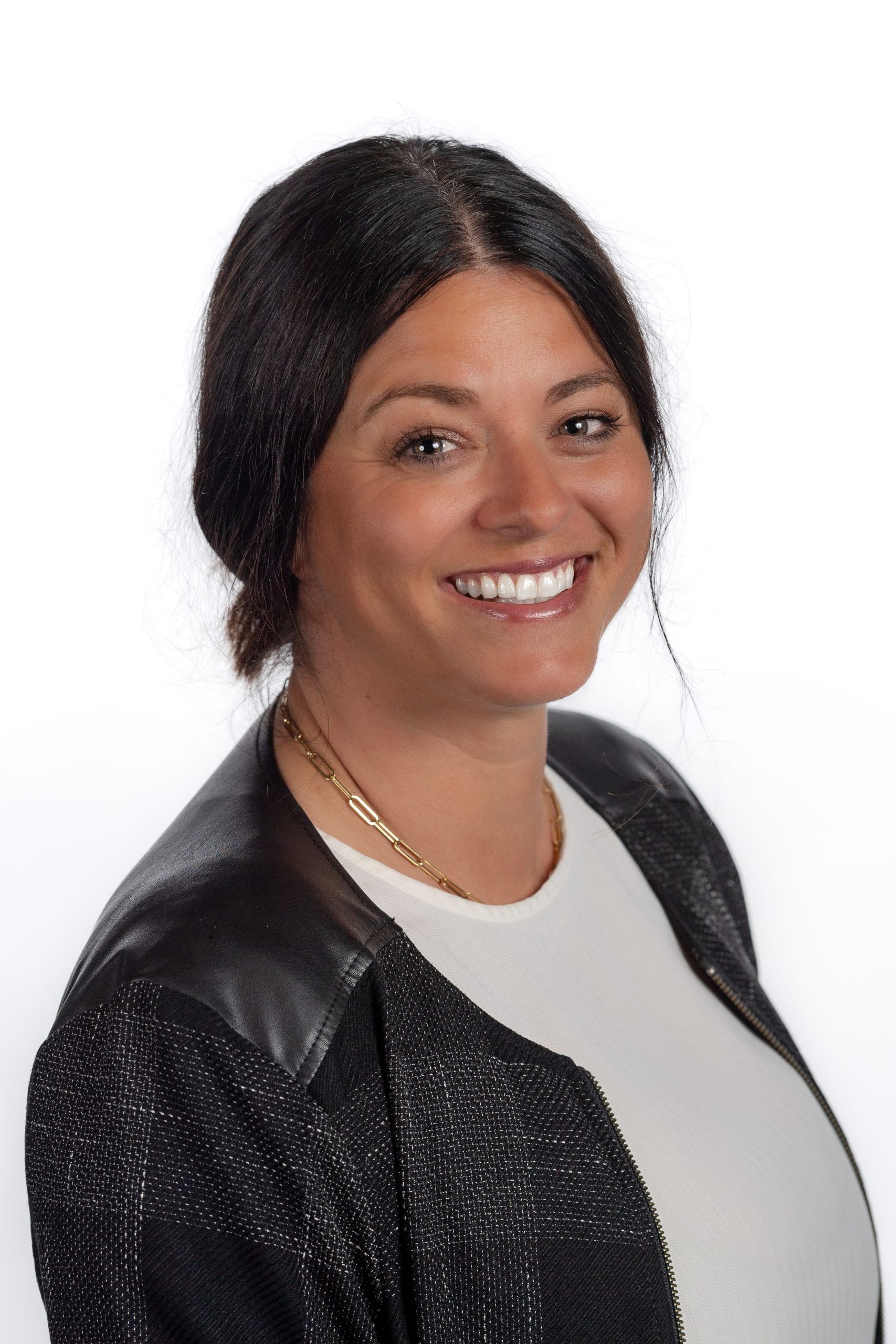 Jenny Mongeau's headshot